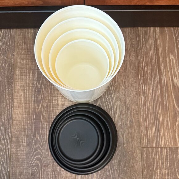 Tupperware One Touch Reminder Canisters – Set of 4 - Picture 7 of 16